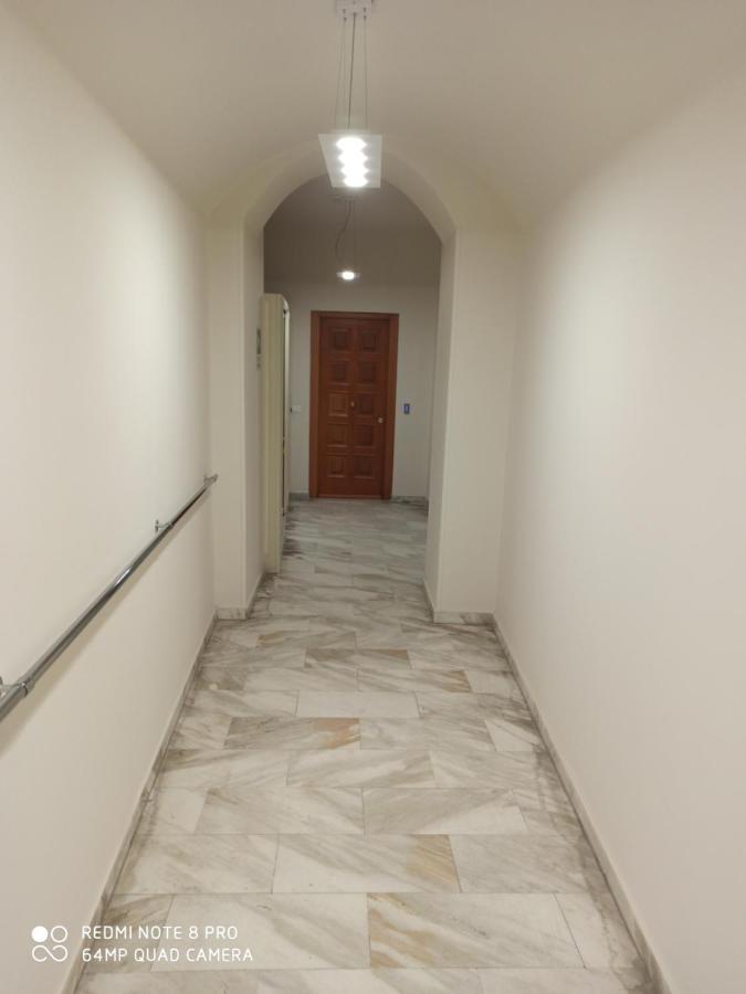 شقة G House 100 كاتانيا المظهر الخارجي الصورة