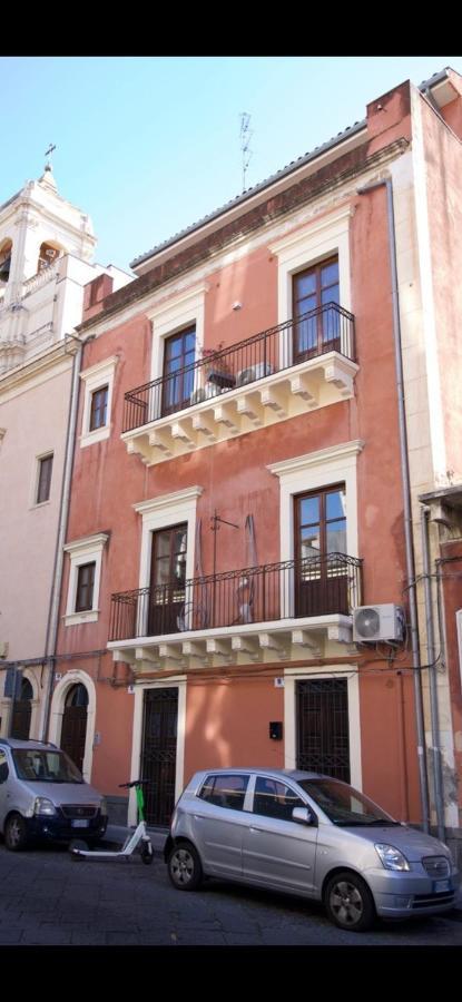 شقة G House 100 كاتانيا المظهر الخارجي الصورة